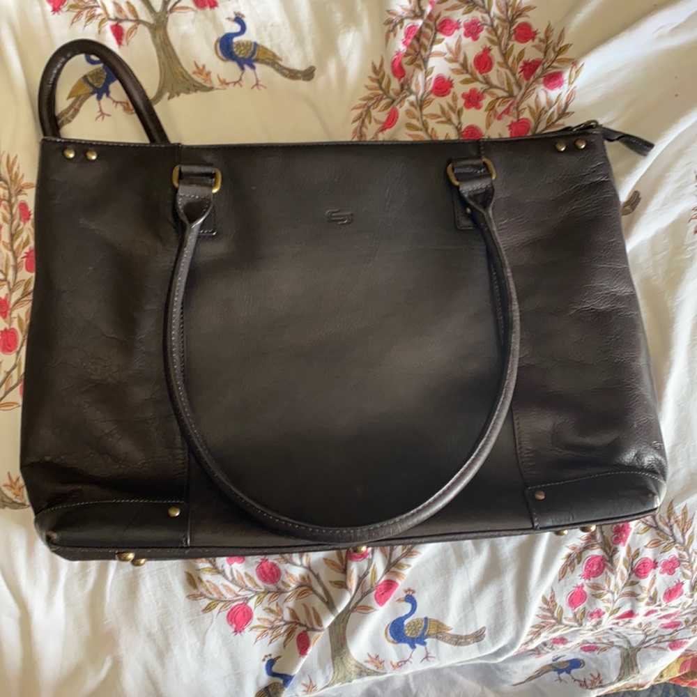 Solo leather bag